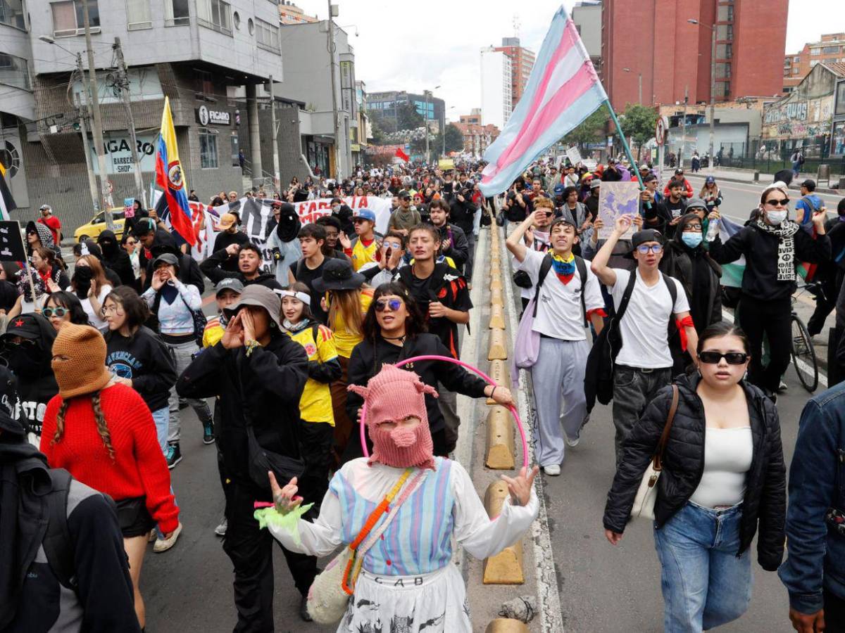Paro nacional en contra de la Espriella en Colombia: exigen derechos laborales, educación y subsidios eléctricos