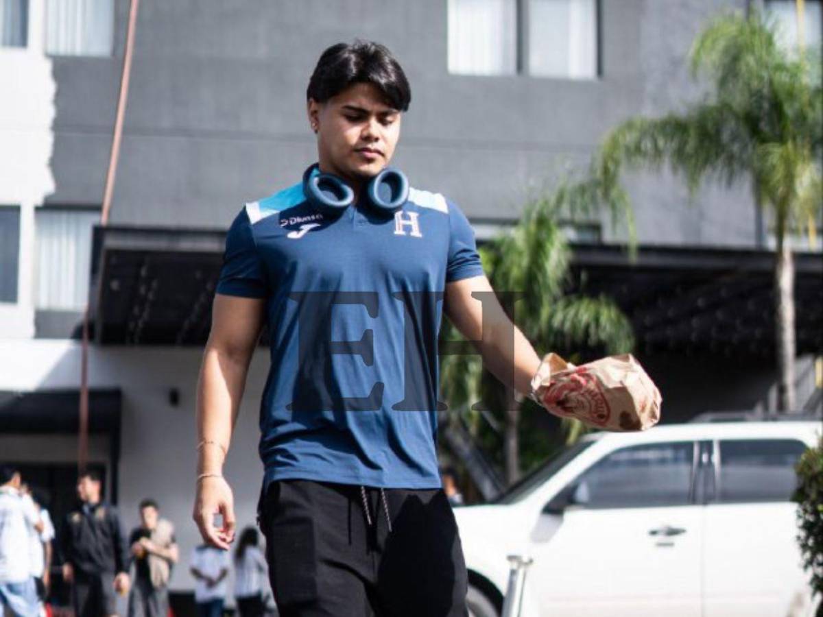 Selección de tiktokers de Honduras sale rumbo a Nicaragua para el juego del viernes