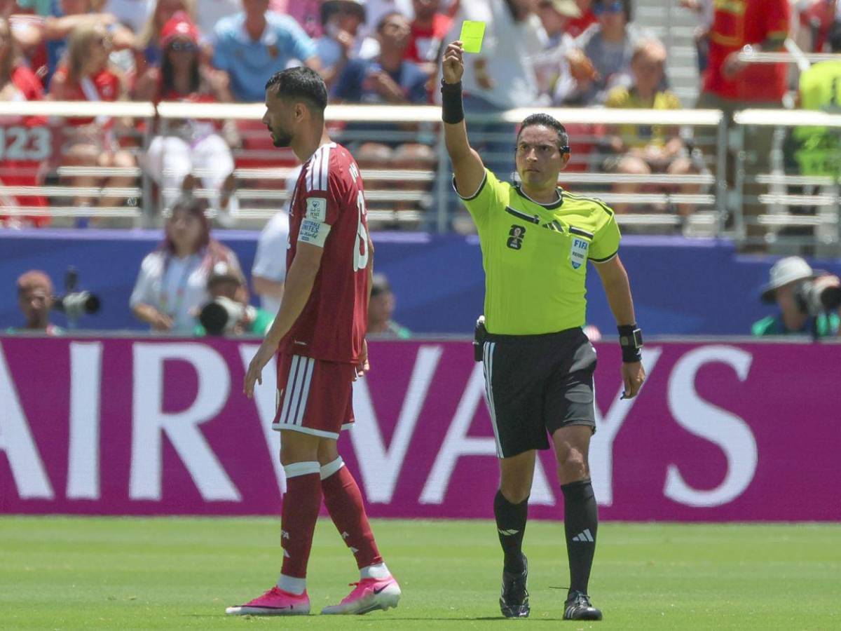 ¿Se equivocó Saíd Martínez en penal de Suiza? Lo que dicen de su participación en el Mundial 2026
