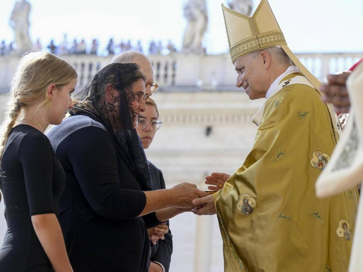Así fue la canonización de Carlo Acutis y Frassati: ejemplo de fe para la juventud