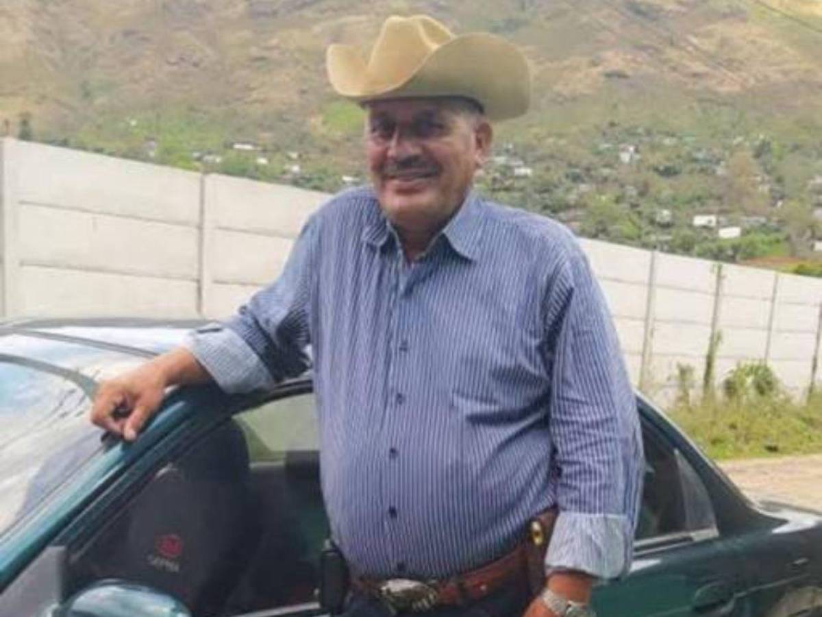 Conductor nicaragüense fallece aplastado por su propia rastra en Tegucigalpa