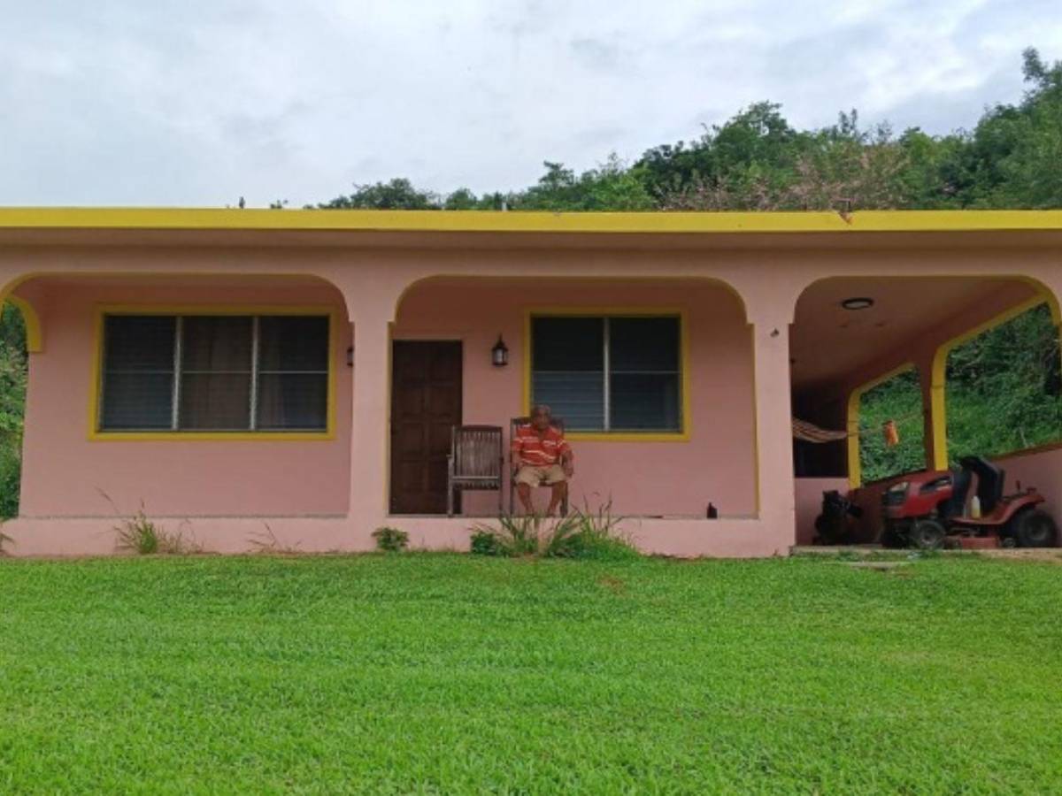 La “Casita” de Bad Bunny desata polémica: dueño de la vivienda reclama millones