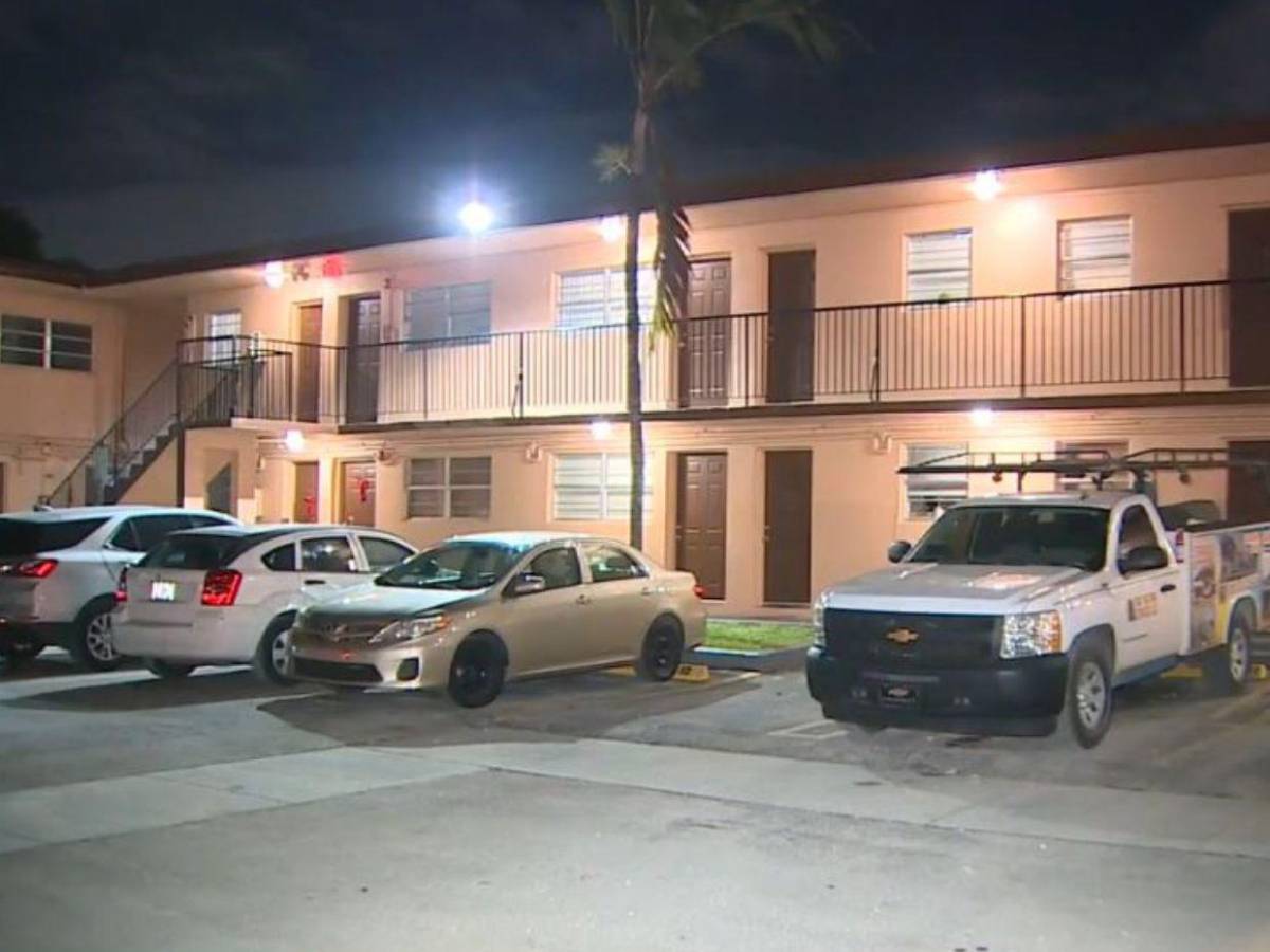 Hondureño es detenido por intentar abusar de abuela en lavandería de Florida, EE UU