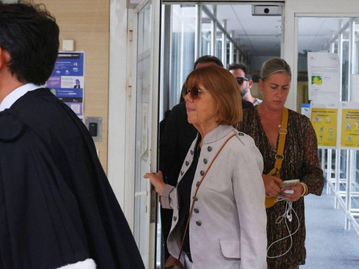 Abusaba de ella mientras la grababa: detienen a hombre por drogar a esposa durante 10 años