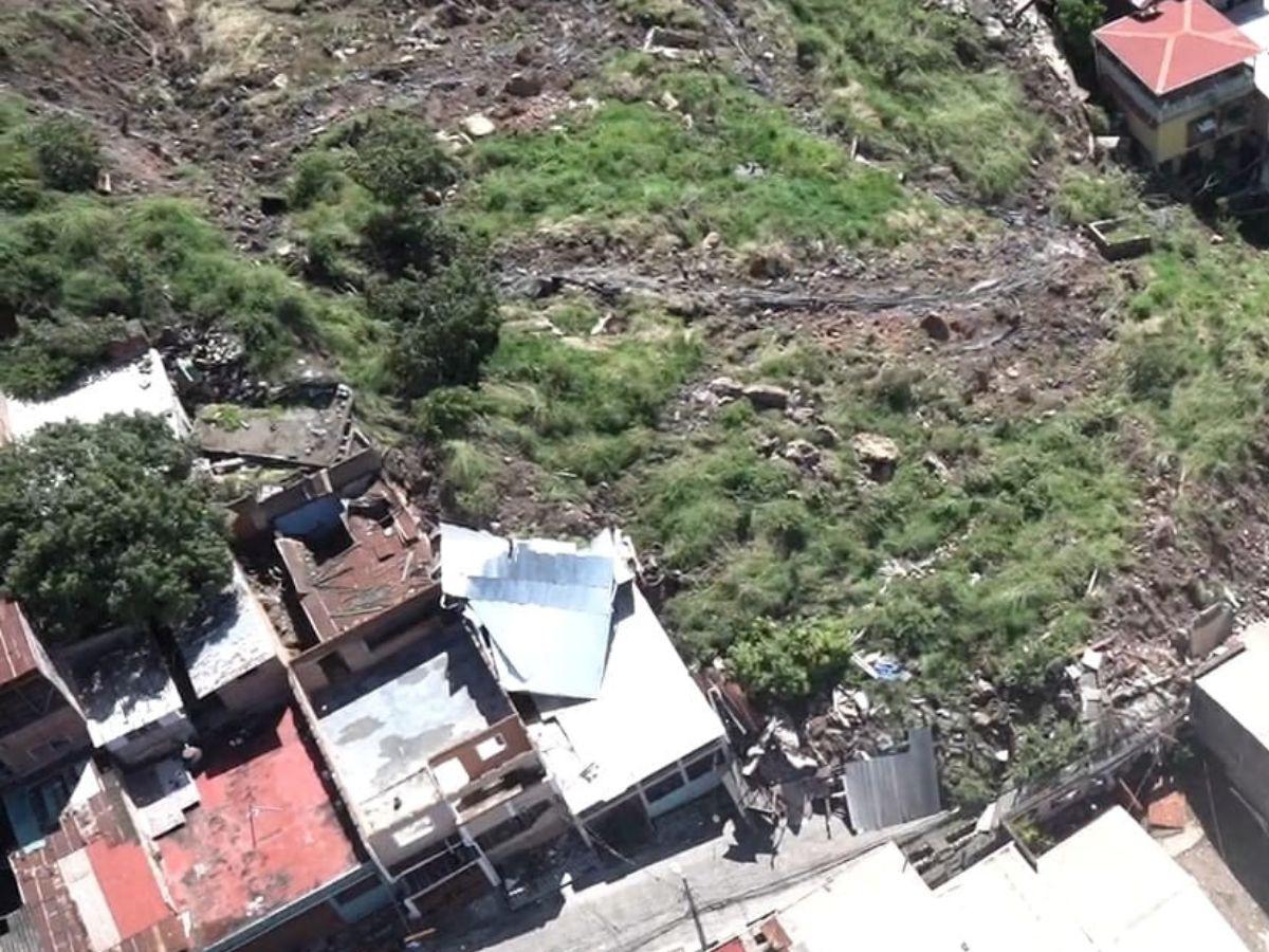 El Reparto se sigue derrumbando: imágenes aéreas de los daños en la zona de riesgo