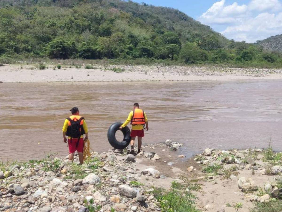 Daniel Caballero intentó cruzar el río Ulúa nadando y se ahogó en Chinda, Santa Bárbara