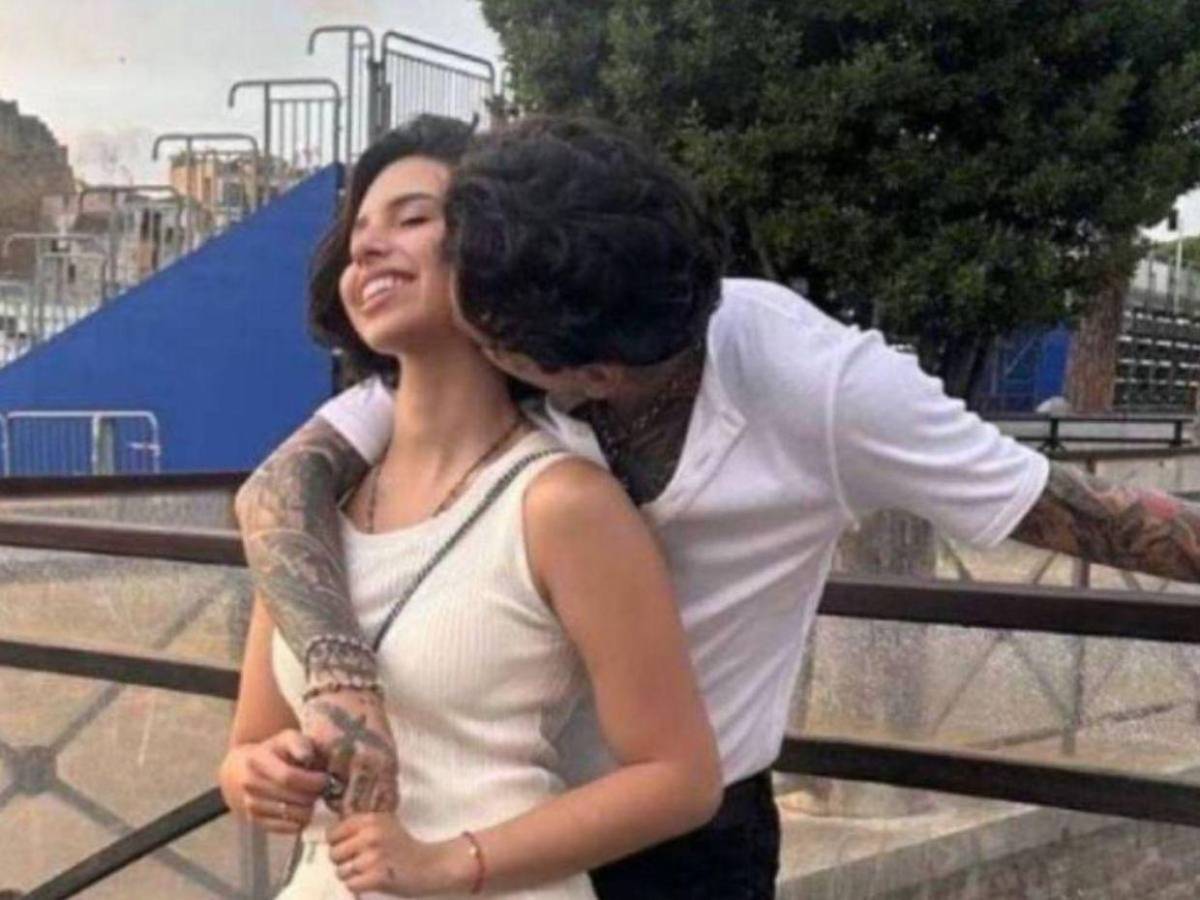 Ángela Aguilar y Christian Nodal celebran su primer año de casados