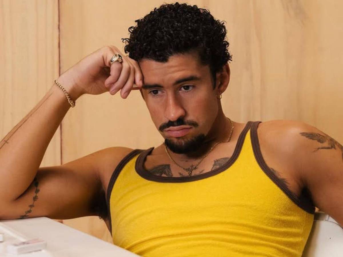 Danica Patrick afirma que Bad Bunny “no debería actuar” en el Super Bowl