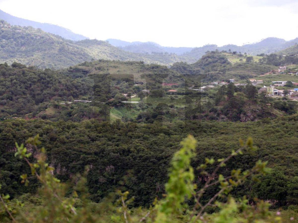 En total abandono: así está la construcción de la represa San José de la capital