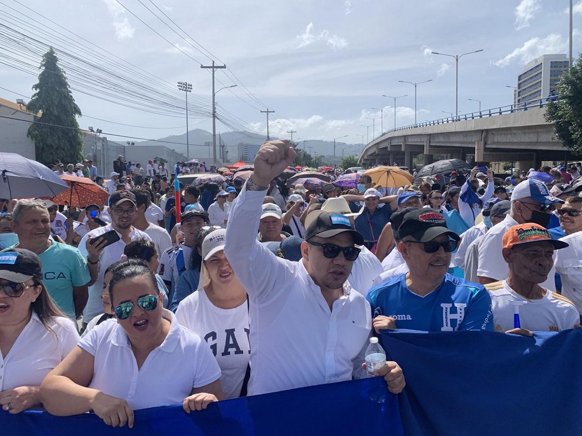 “El enemigo de Honduras es Libre y el amigo es Salvador y el Bloque de Oposición”, dice David Chávez