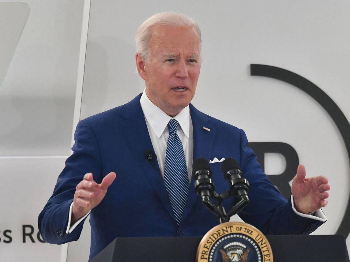 Biden alertó que Rusia pretende usar armas químicas y biológicas en Ucrania