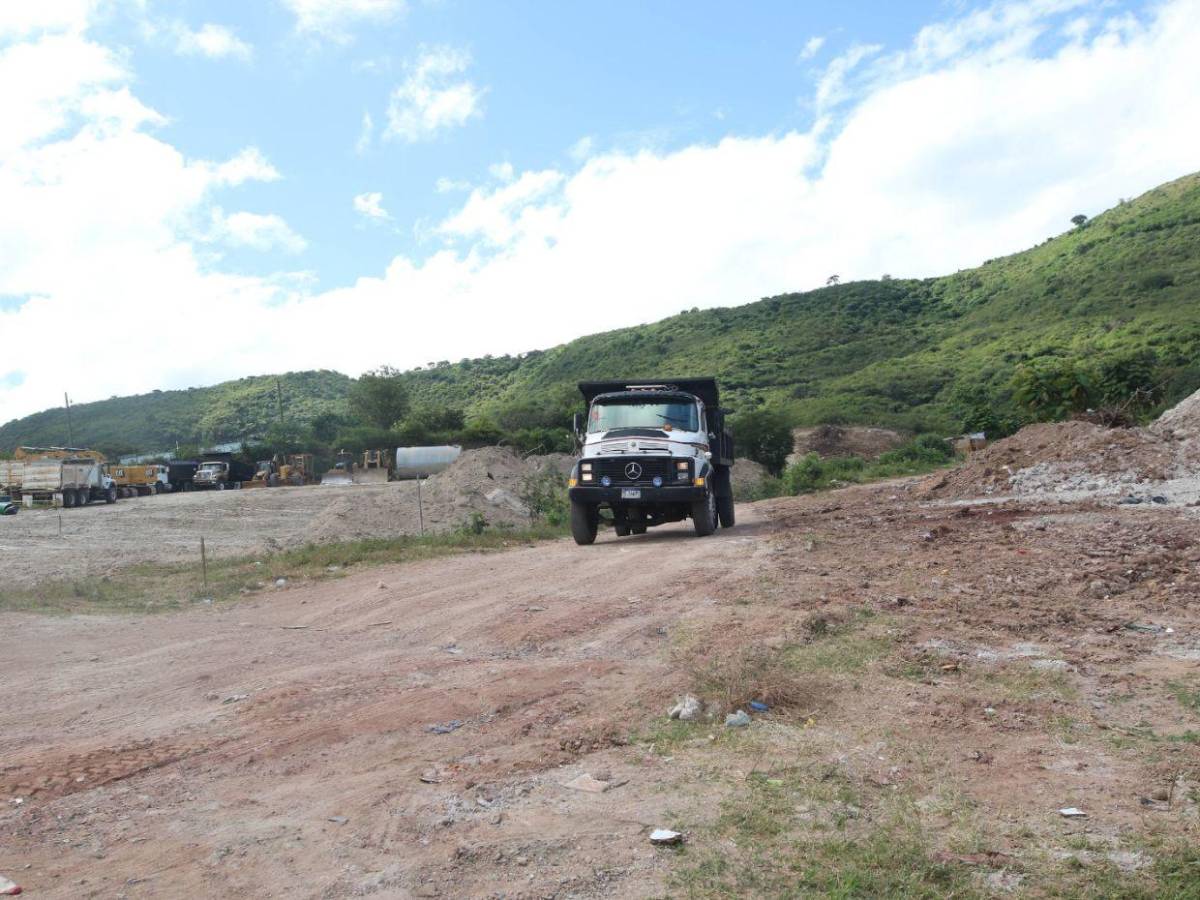 En fotos: lento avance del proyecto de libramiento en la salida al sur