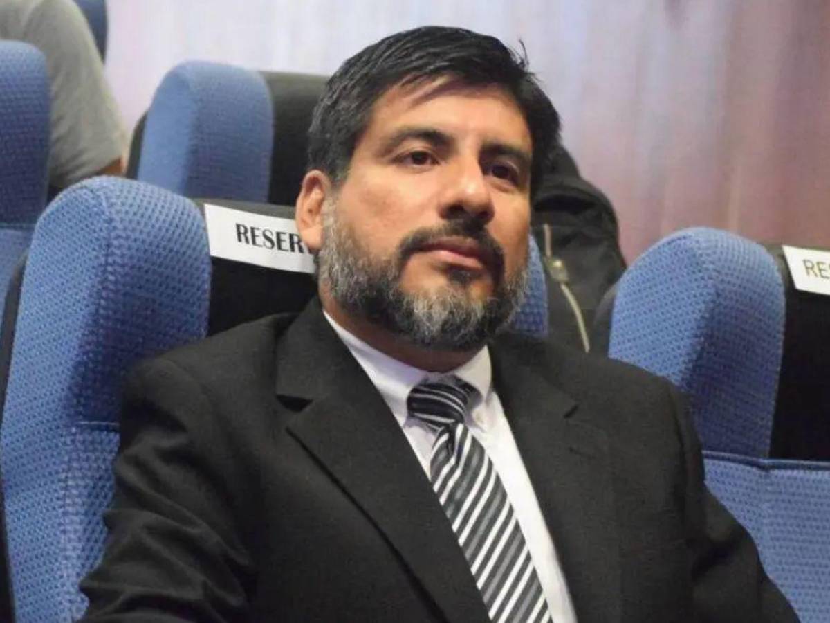 Exfiscal de la República: la nueva descripción en X que marca la salida de Zelaya