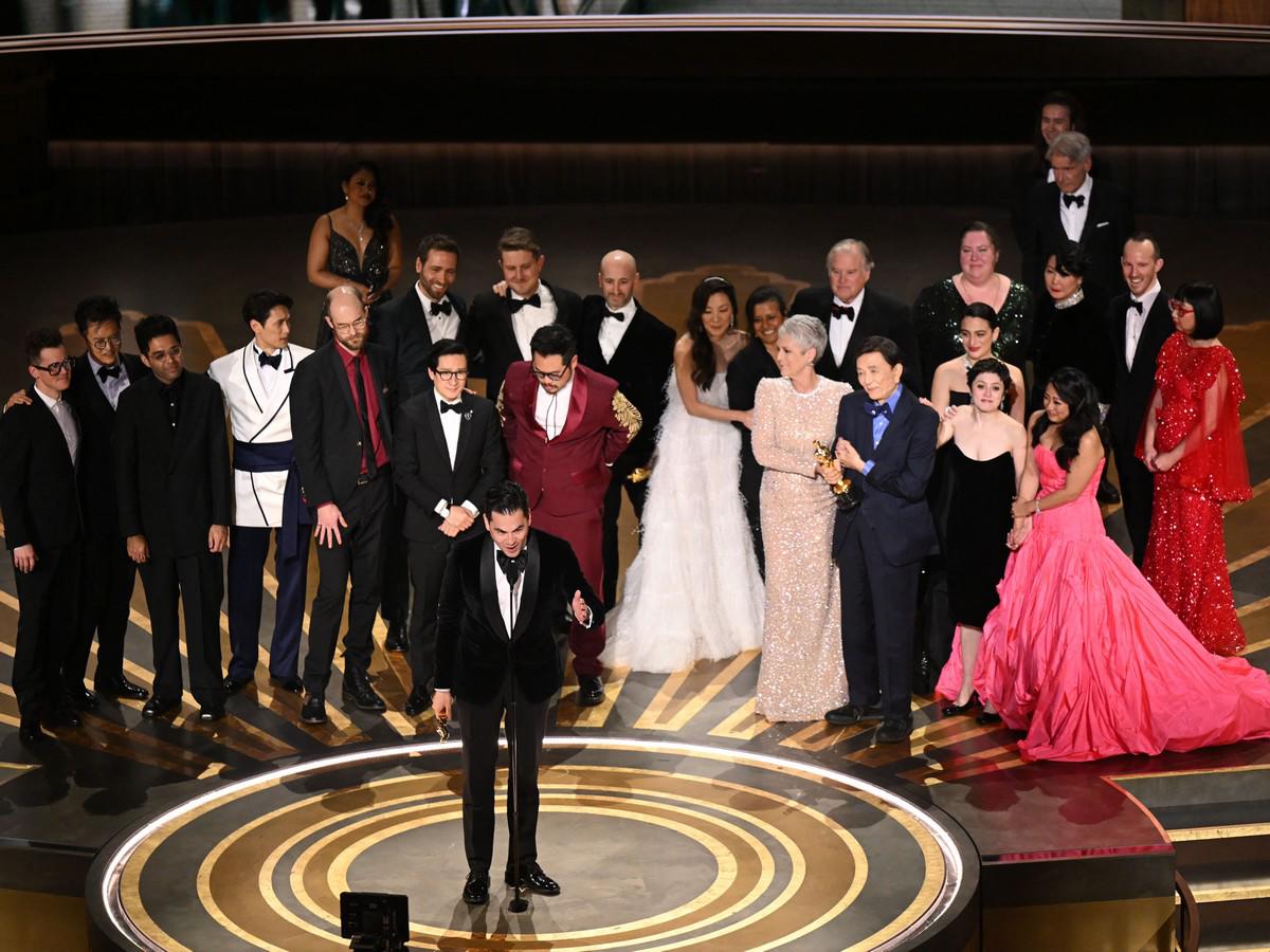 Premios Oscar 2023 en vivo: Famosos en la alfombra, ganadores y más