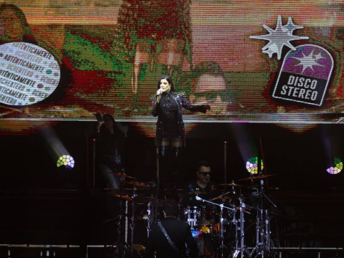 Matute llenó de nostalgia Tegucigalpa con su Disco Stereo Tour