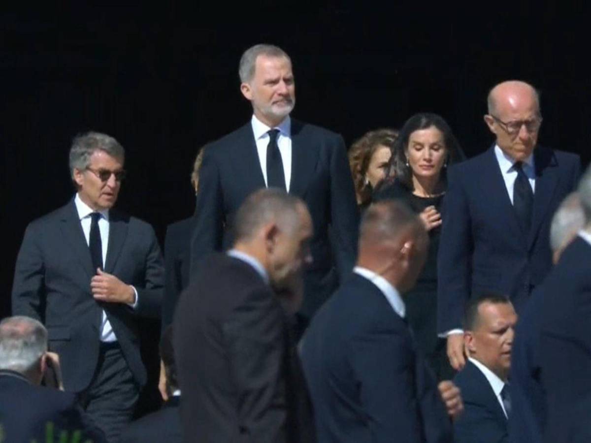 Líderes del mundo se reúnen en el Vaticano para despedir al papa Francisco Líderes del mundo se reúnen en el Vaticano para despedir al papa Francisco