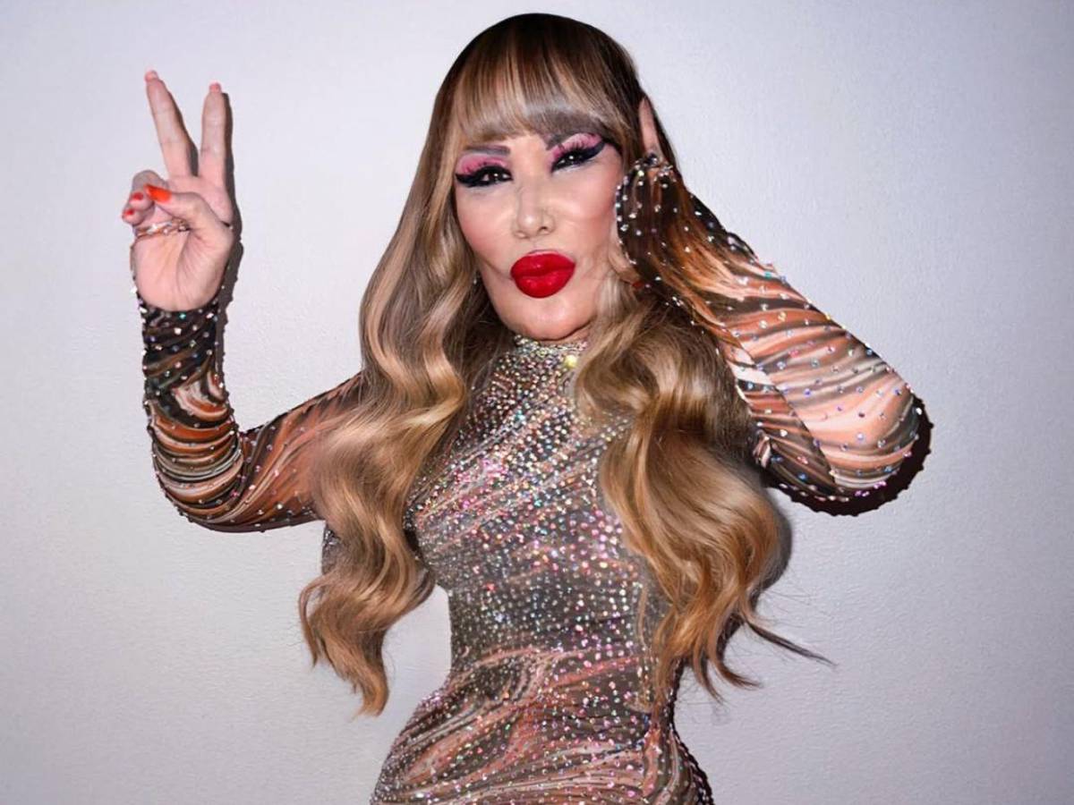 Lyn May desenterró a su esposo tras no superar la pérdida: Dormía con él, lo abrazaba