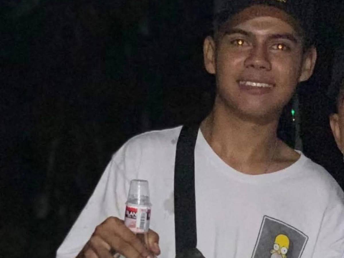 Joven habría matado a su madre al regresar de su servicio militar en Colombia Joven habría matado a su madre al regresar de su servicio militar en Colombia