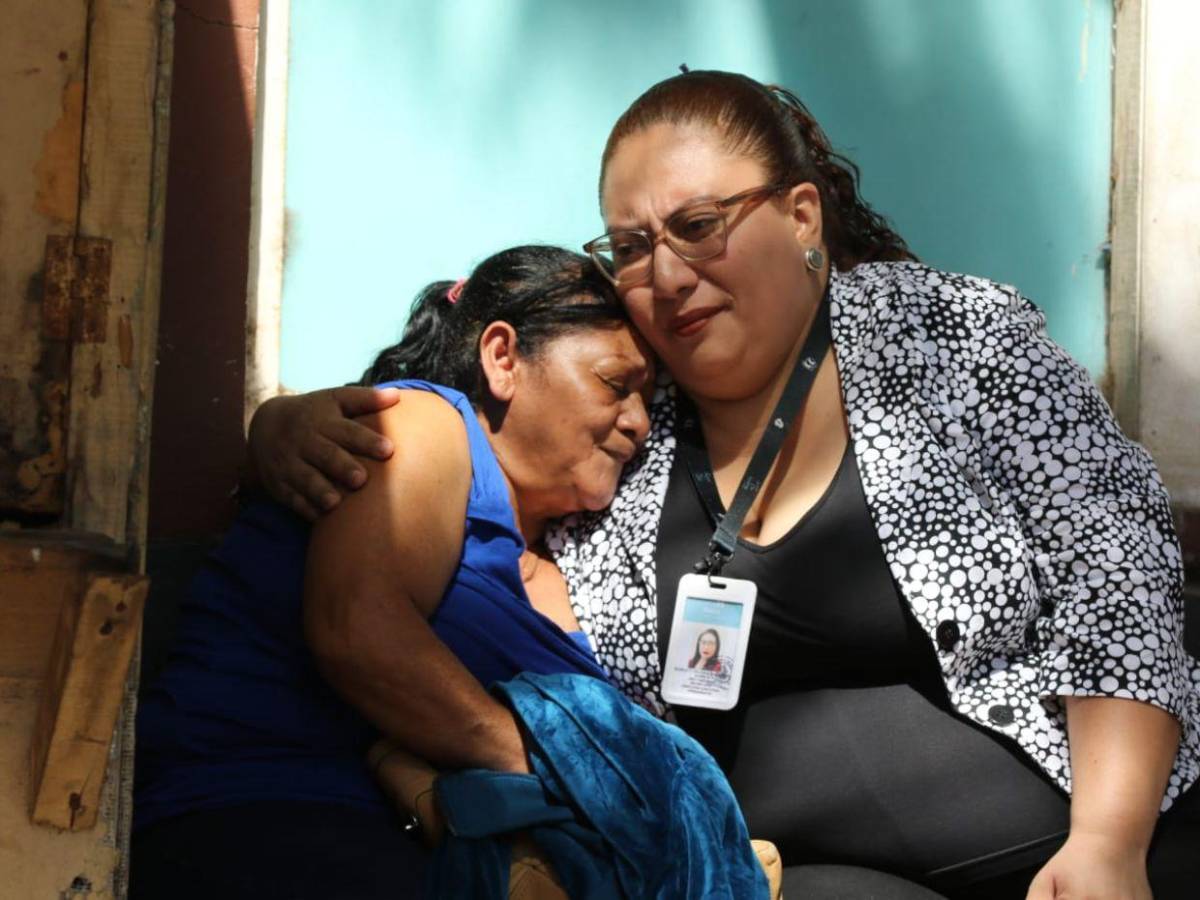 Escenas desgarradoras de familiares de Francis Córdova: “Ese desgraciado le apagó la vida”