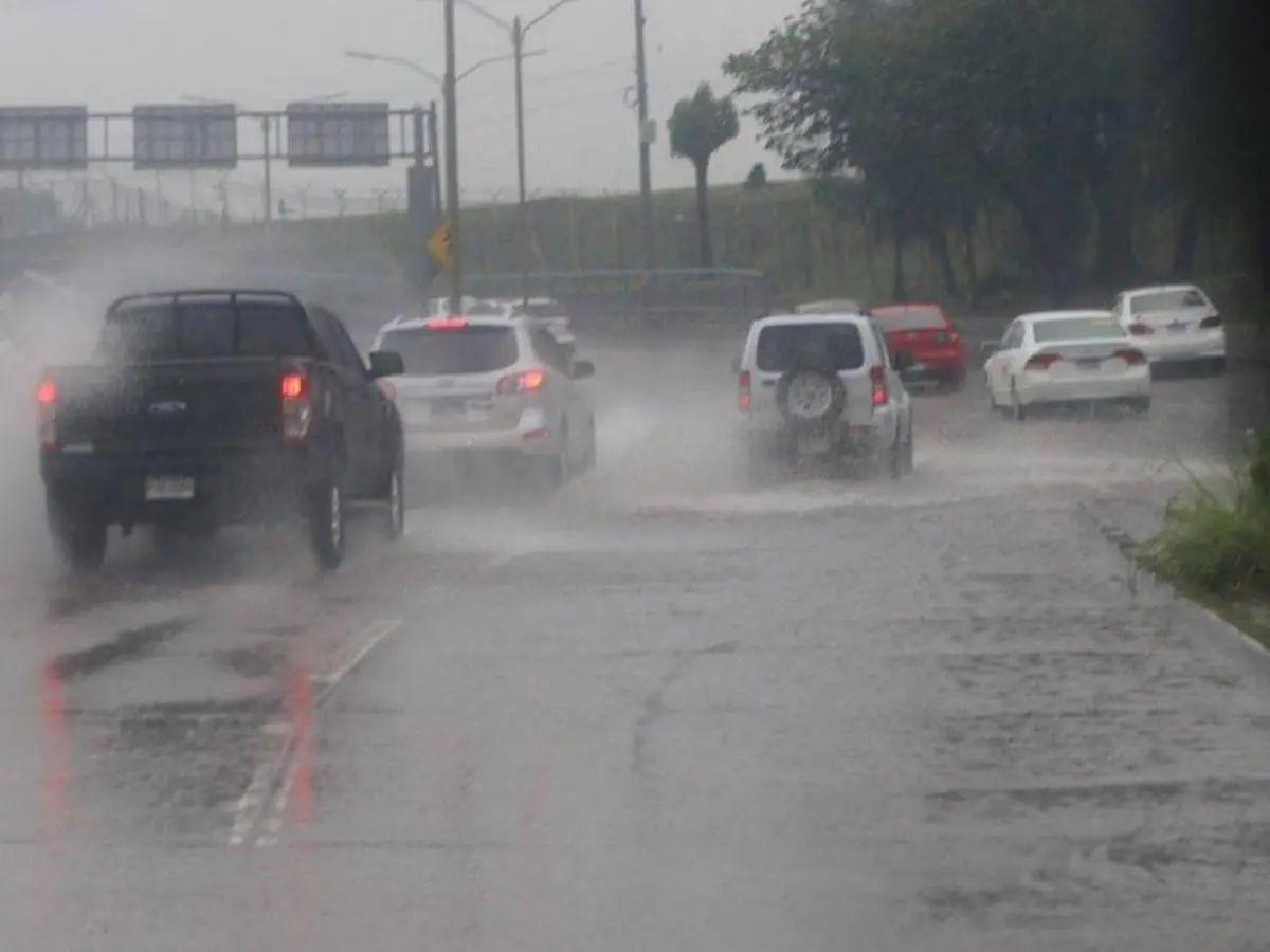 Ingresará una vaguada: ¿para cuándo se esperan lluvias tras semanas calurosas en Honduras?