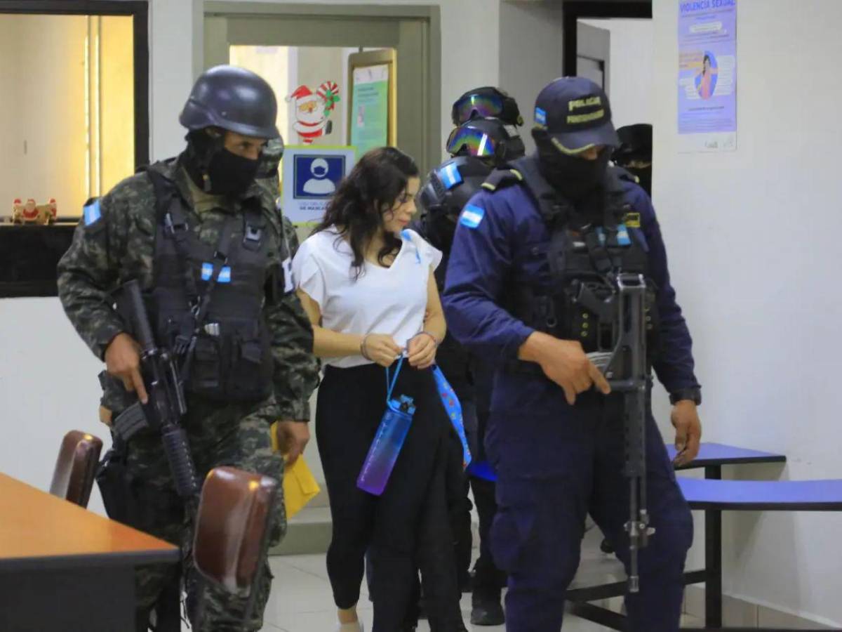 CSJ lista para emitir fallo contra Francia Medina, la Barbie fiscal, por desfalco de L88 millones