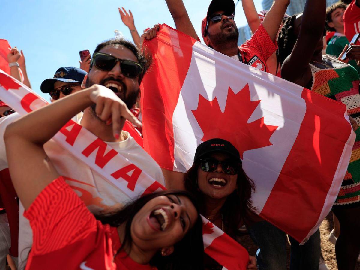 Locura en Toronto: aficionados de Canadá celebran histórico triunfo contra Sudáfrica
