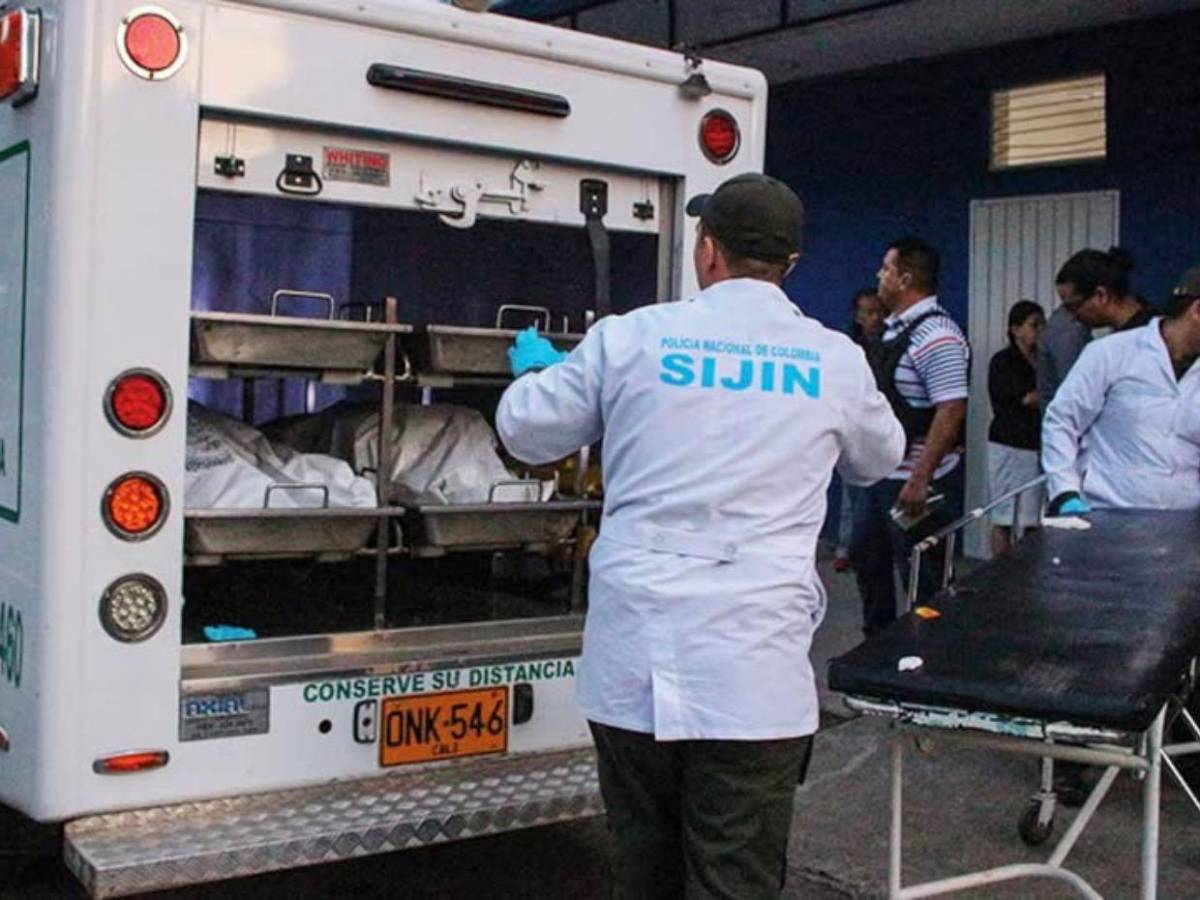 Hombre mató a su exesposa e hijo en una pizzería de Colombia, luego se quitó la vida