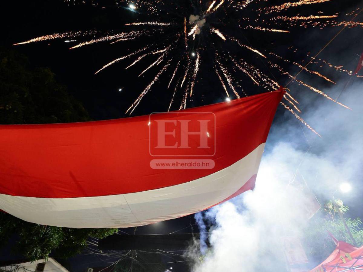 Liberales celebran en SPS primeros resultados del CNE que favorecen a Contreras