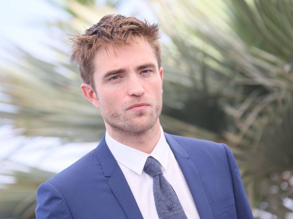 El insólito miedo de Robert Pattinson que lo llevó a pasar una noche con cuchillos