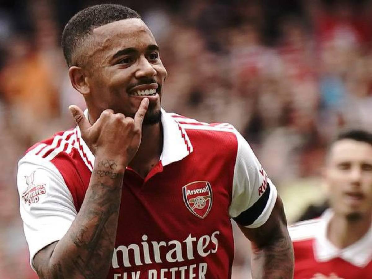 Fichajes: Olise al Real Madrid, el problema del Barcelona con Julián Álvarez y nuevo DT en Francia