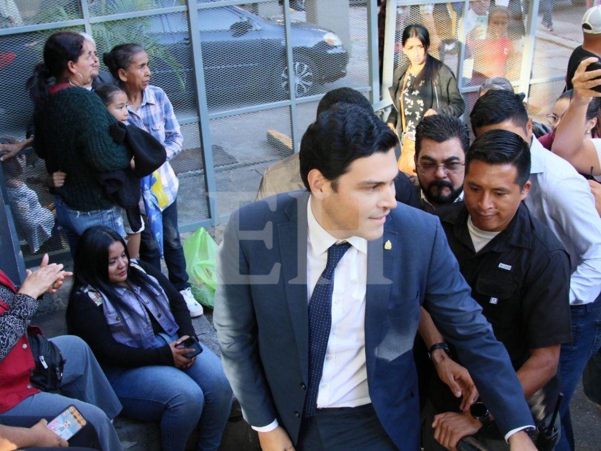 ¿Qué contiene la USB que Marlon Ochoa entregó al MP contra consejera del CNE y jefe de bancada?