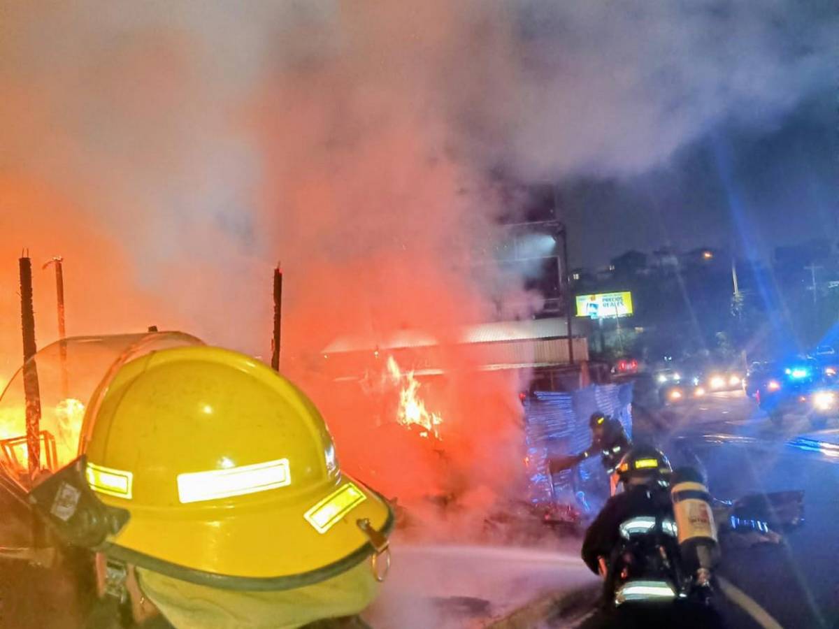 Solo escombros quedaron: dos incendios en puestos de la Nueva Suyapa en apenas 10 días