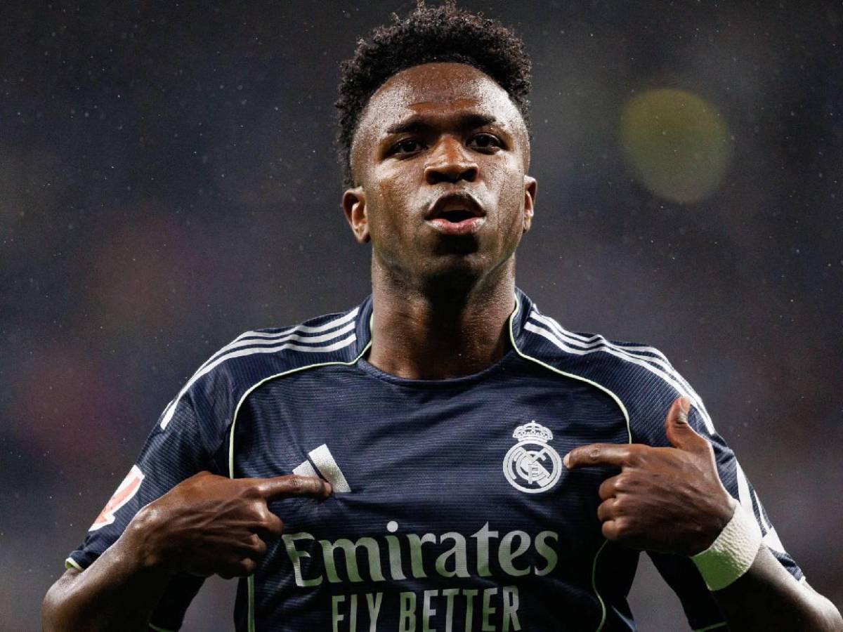 Real Madrid decide futuro de Vinícius: La millonaria cifra que exige al Arsenal para su fichaje