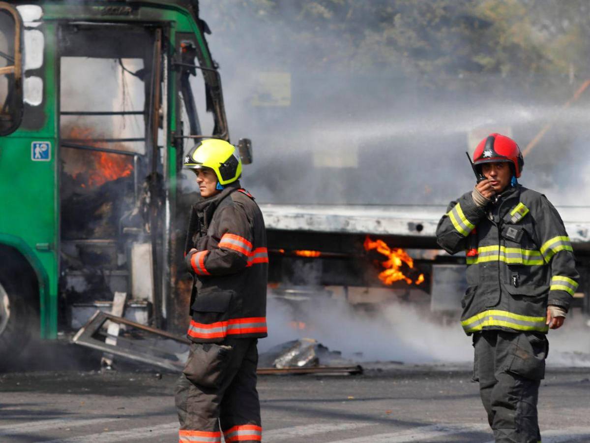 Activan código rojo en Jalisco ante violencia tras muerte de El Mencho, líder del CJNG