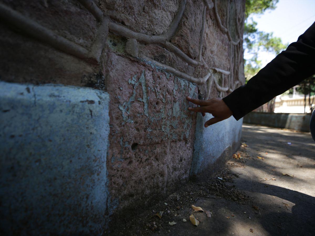 ¿Quiénes están enterrados en el parque La Concordia de Tegucigalpa?