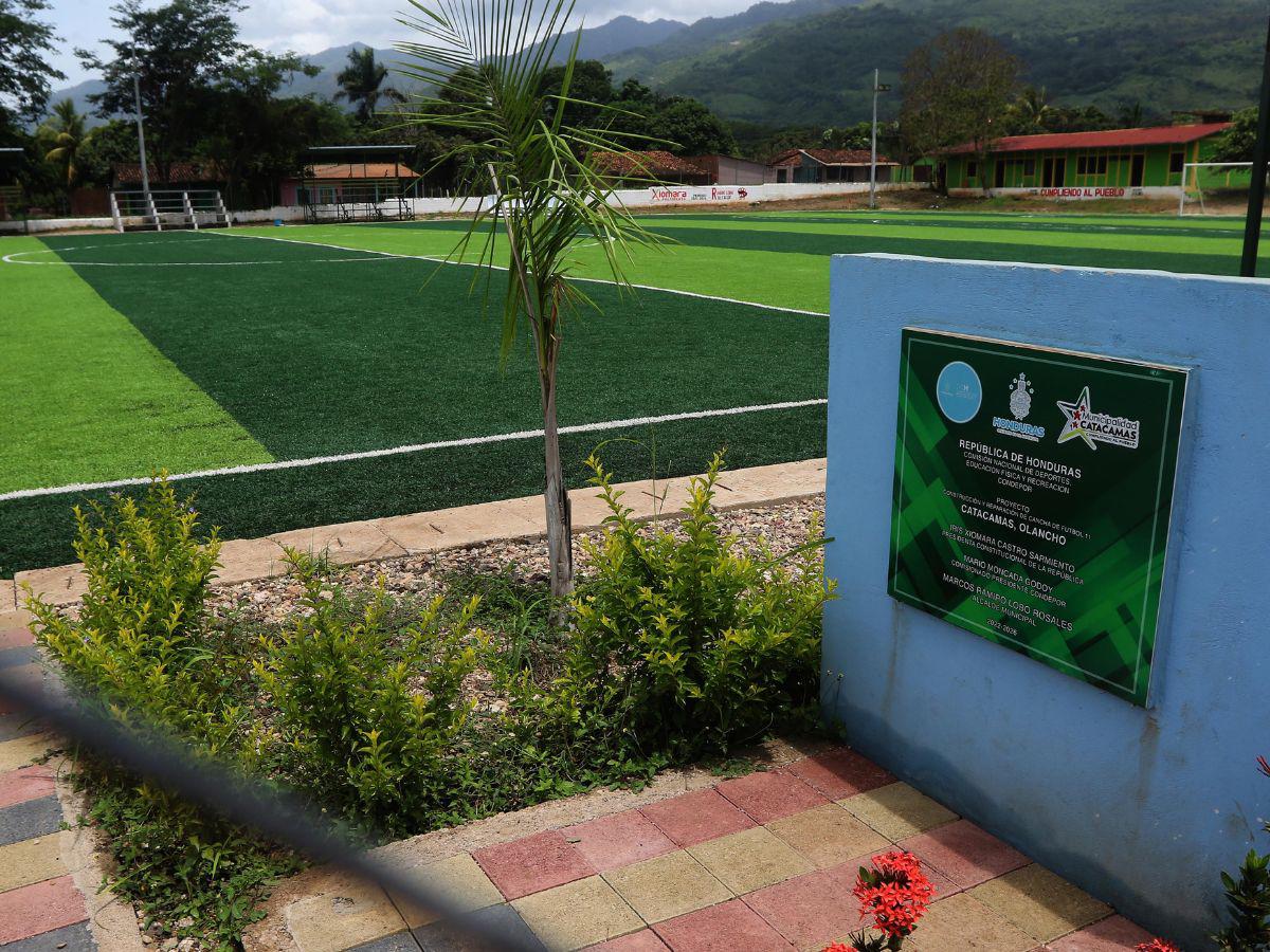 $!La ampliación de los contratos contemplaba la instalación de placas de mármol, valoradas en más de 30,000 lempiras cada una.