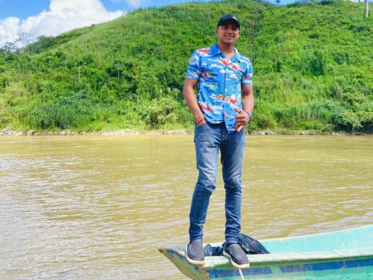 “Te voy a comprar un bajo eléctrico para la iglesia”: la promesa a su padre de policía fallecido en El Rodeo, Comayagua