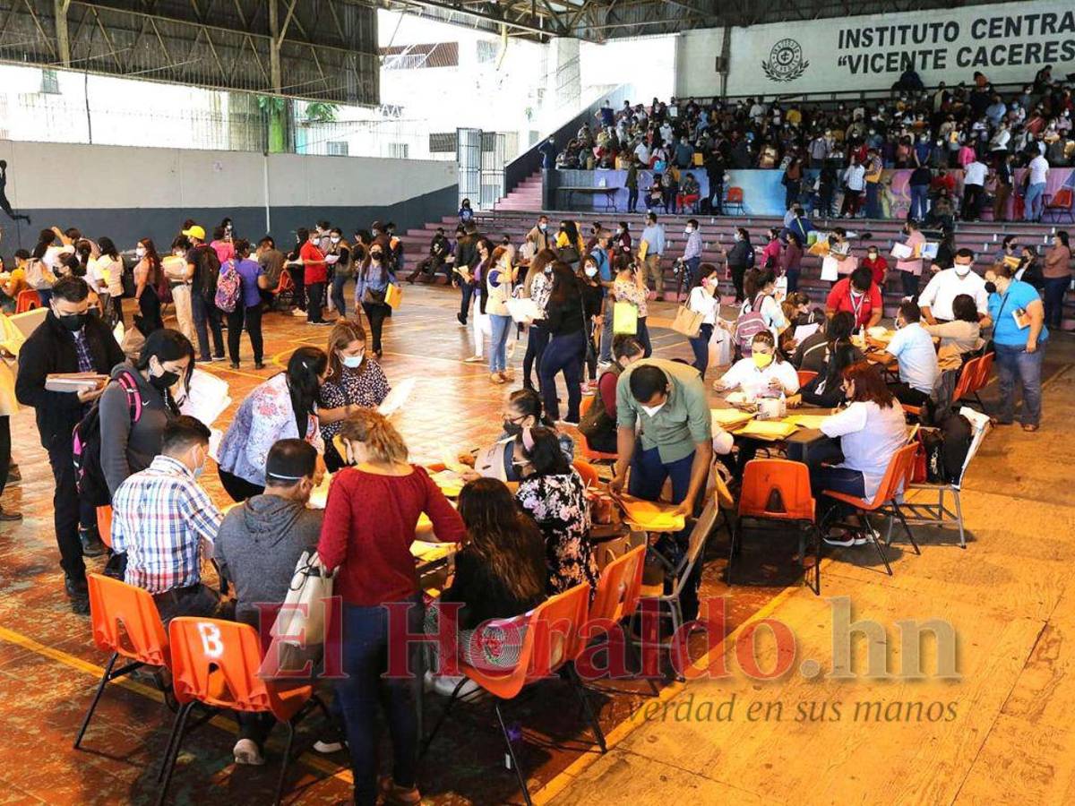 Unos 20 mil maestros ya han sido evaluados en concurso docente