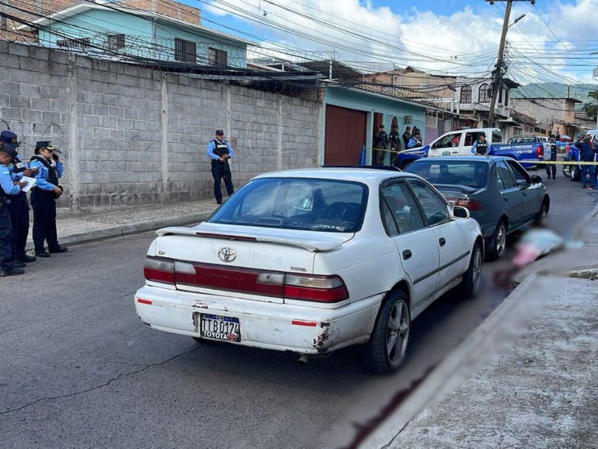 Franklin Maldonado fue asesinado mientras reparaba la llanta de su carro en la San Miguel
