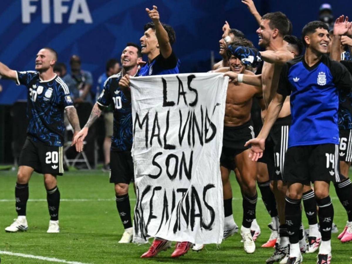 ¿Los expulsarán? Escándalo por Malvinas amenaza a argentinos que juegan en la Premier