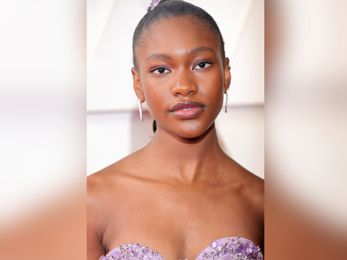 Así fue el maquillaje con el que la jovencita destacó sus hermosos rasgos.