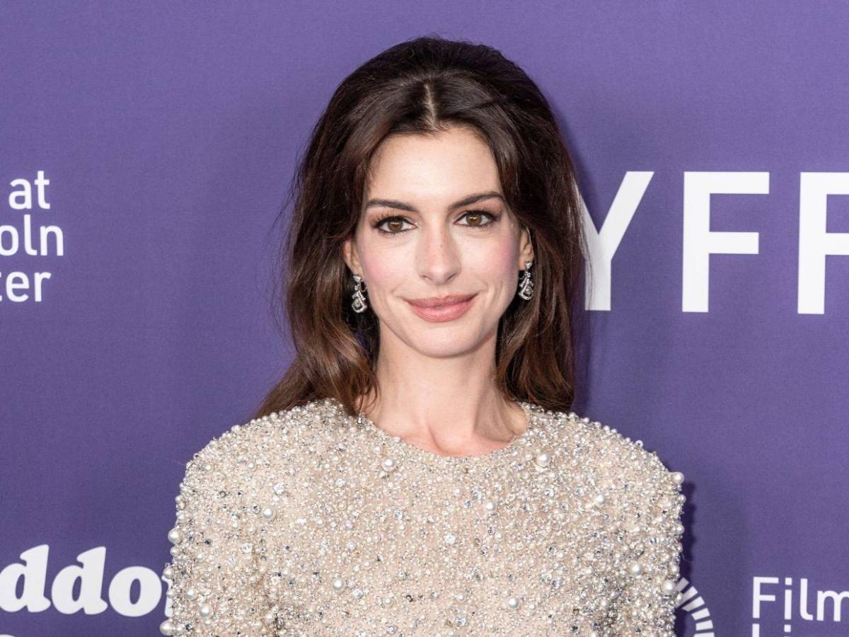 Anne Hathaway sobre su embarazo a los 43 años: la esperanza era del 1%