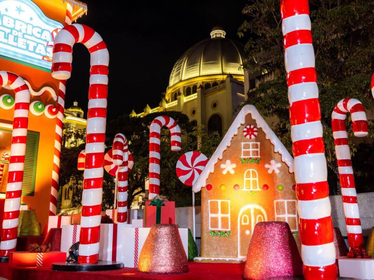 Así luce la Villa Navideña 2025 de El Salvador, la más grande de la región