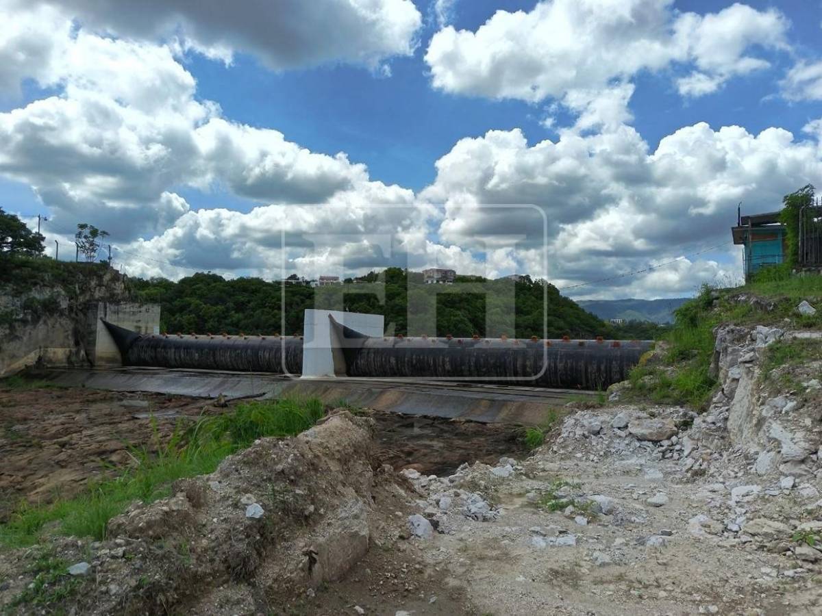 Los Laureles baja a 99.16% de su capacidad tras haber alcanzado su nivel máximo