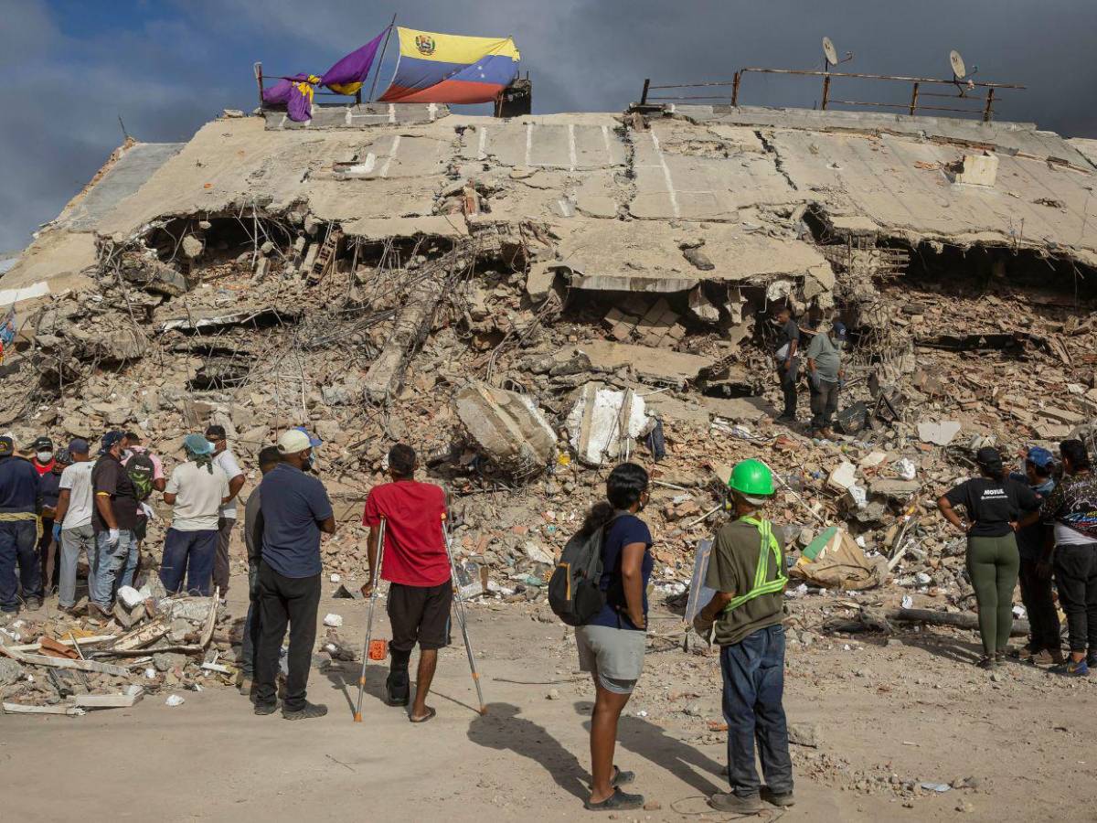 A un mes del desastre: las cifras que dejó el doble terremoto en Venezuela