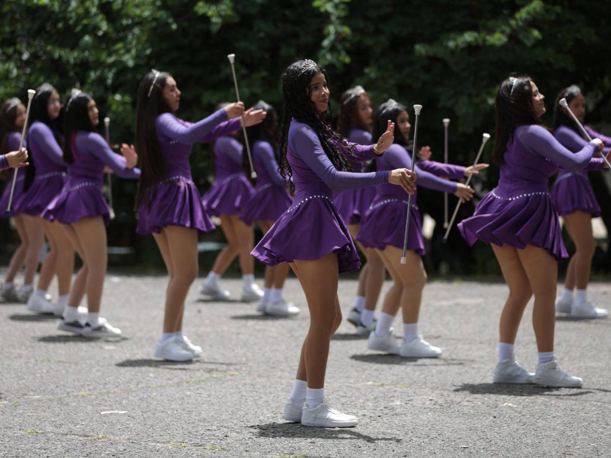 Palillonas del Central Vicente Cáceres se preparan para deslumbrar el 15 de septiembre