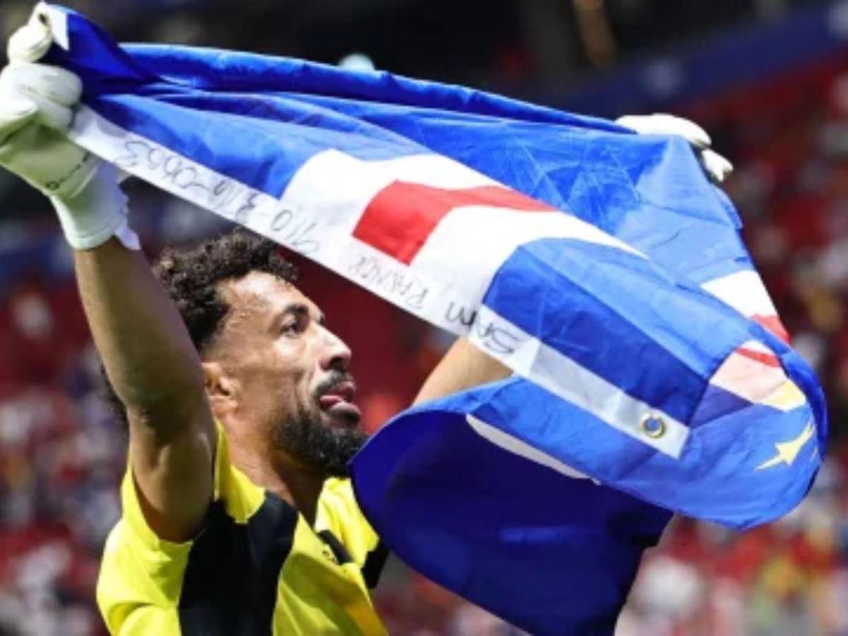 Brille en el campo: madre de Josimar 'Vozinha' tras obtener su visa y verlo en la cancha