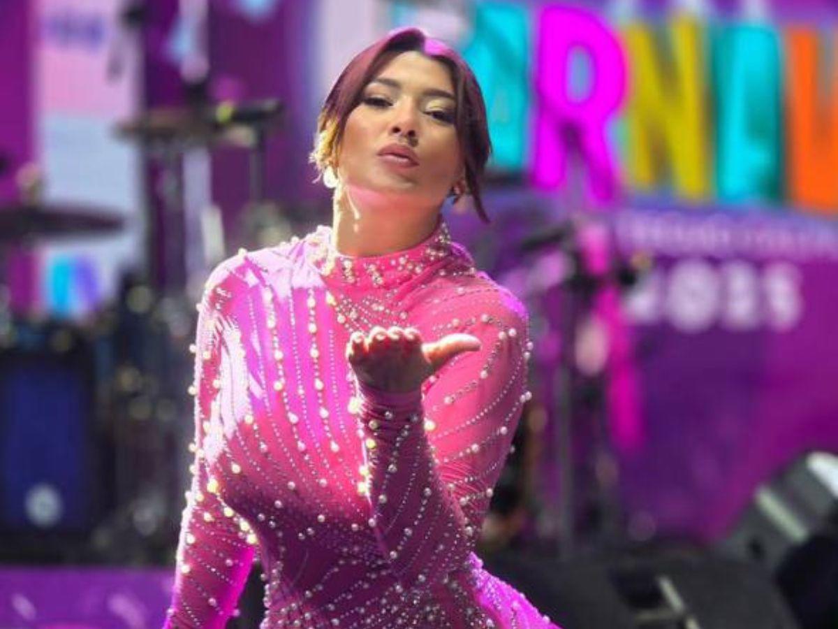 La gente se ataca: Alejandra Rubio y Milagro Flores lucen idéntico vestido en carnaval