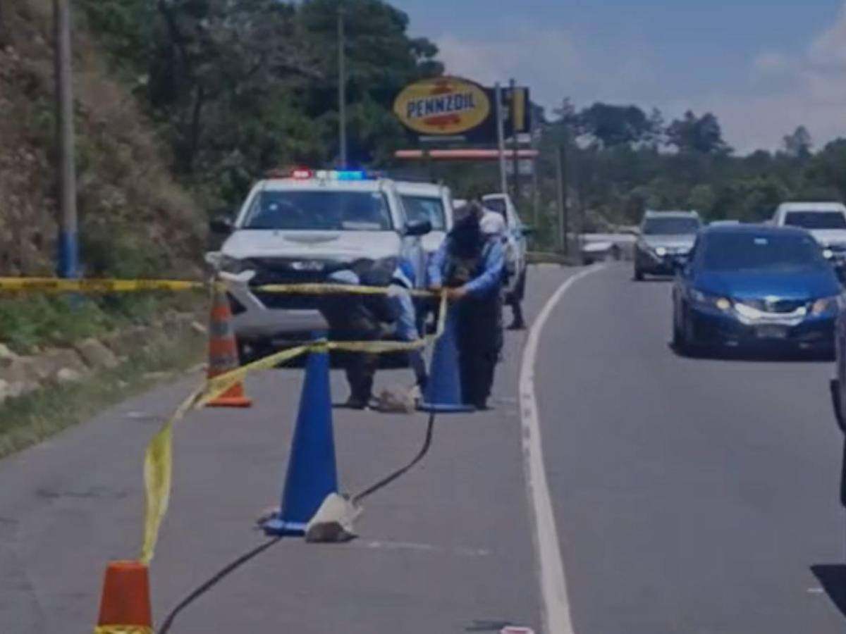 Envuelto en sábanas: así hallaron cadáver en el kilómetro nueve de la carretera al norte
