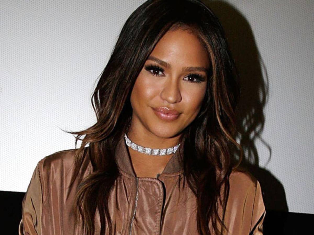 Cassie pasaba semanas en hoteles para practicar sexo forzoso, asegura Fiscalía